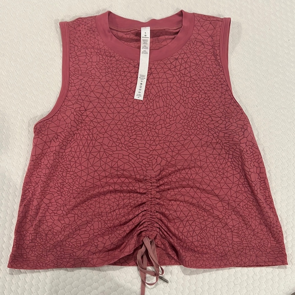 LULULEMON Cinch Me Up Tank NWOT